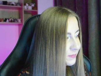 -Rii- — Bongacams recorded stream image, 08.09.2025 17:40