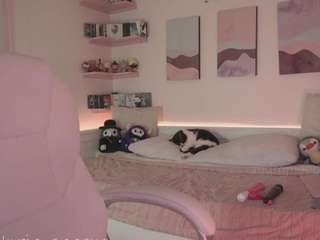 andromeedaa — Camsoda recorded stream image, 08.09.2025 21:50