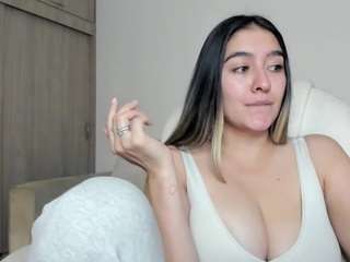 alexyferrer — Camsoda recorded stream image, 08.09.2025 23:40