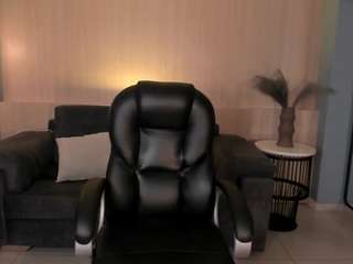 meganwest — Camsoda recorded stream image, 09.09.2025 19:40