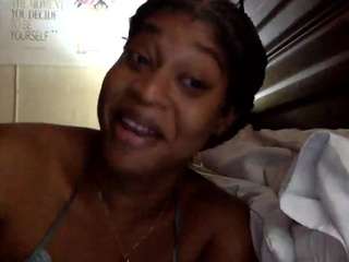 iluvsaffire-bleu — Camsoda recorded stream image, 09.09.2025 23:50