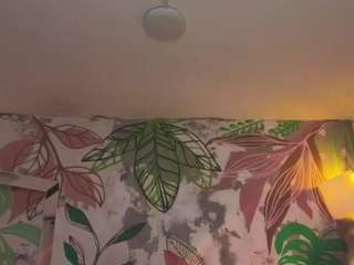 elissecinnamon — Camsoda recorded stream screenshot (10 Sep 2025)