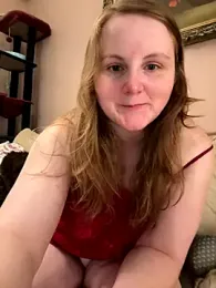 GingerSnap33 — Stripchat recorded stream image, 11.09.2025 02:40