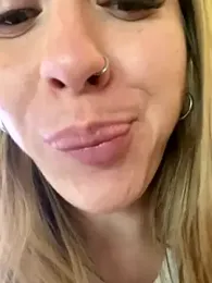 Sweet___Emily — Stripchat recorded stream image, 11.09.2025 11:30