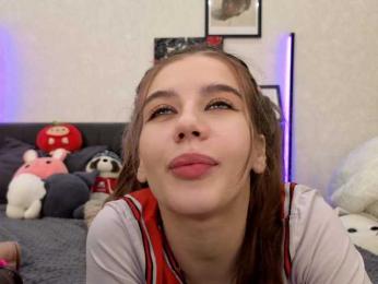 dolly-ll — Bongacams recorded stream image, 11.09.2025 13:10