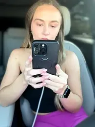 lunagirl13 — Stripchat recorded stream image, 11.09.2025 16:50
