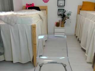 18perfecttits — Camsoda recorded stream image, 12.09.2025 03:20