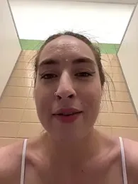 Holly_Play — Stripchat recorded stream image, 12.09.2025 09:00