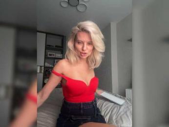 -Molly- — Bongacams recorded stream image, 12.09.2025 10:10