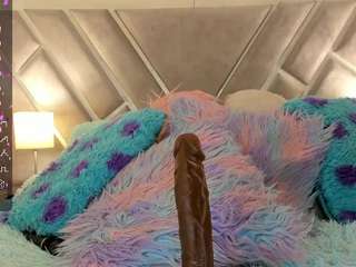 tarawilsonn — Camsoda recorded stream image, 13.09.2025 13:00