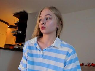 Mia Meowy — Flirt4free recorded stream image, 13.09.2025 10:30