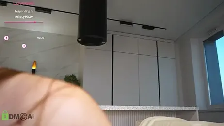 hecola — Stripchat recorded stream image, 13.09.2025 13:40