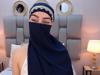 Aliah Manzur — Flirt4free recorded stream screenshot (13 Sep 2025)