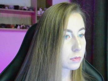-Rii- — Bongacams recorded stream image, 14.09.2025 18:20