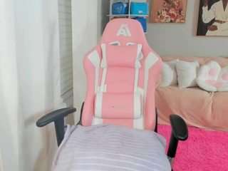 msfitqueen — Camsoda recorded stream image, 15.09.2025 01:30