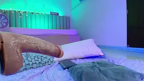 KellyOlsenbe — Stripchat recorded stream screenshot (15 Sep 2025)