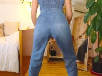 eli_sun — Chaturbate recorded stream image, 16.09.2025 08:40