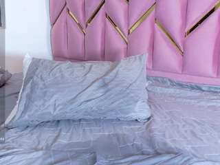 valentinarivas — Camsoda recorded stream image, 17.09.2025 13:00