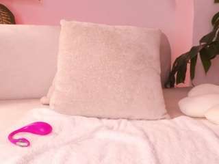 kali-hill — Camsoda recorded stream image, 18.09.2025 06:40