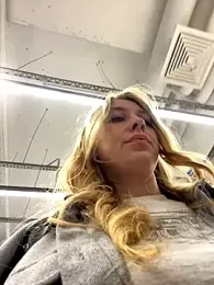 Sweet___Emily — Stripchat recorded stream image, 18.09.2025 13:40