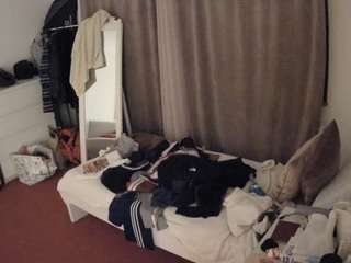 voyeurcam-julmodels-reallife-3 — Camsoda recorded stream image, 17.09.2025 19:00