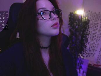 _Q_ — Bongacams recorded stream image, 18.09.2025 20:20