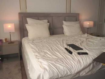 Eseniyavl — Bongacams recorded stream image, 19.09.2025 04:50