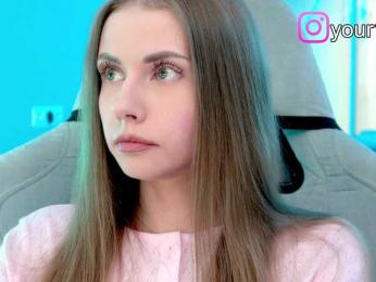 VikkiExtraCheese — Bongacams recorded stream image, 19.09.2025 08:20