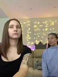 HotCaramellsTV — Stripchat recorded stream image, 19.09.2025 09:30