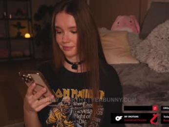bunny_marthy — Chaturbate recorded stream image, 19.09.2025 15:50