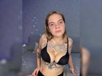 -Tiki-Riki- — Bongacams recorded stream image, 19.09.2025 19:10