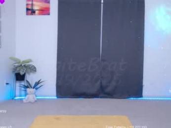 petitebrat — Chaturbate recorded stream image, 21.09.2025 03:20