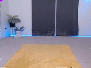 petitebrat — Chaturbate recorded stream image, 21.09.2025 03:20