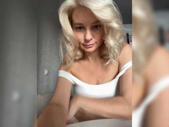 -Molly- — Bongacams recorded stream image, 21.09.2025 04:20