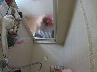 voyeurcam-baileybase-shower — Camsoda recorded stream image, 20.09.2025 13:00