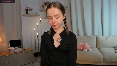 DominikaElis — Stripchat recorded stream image, 21.09.2025 23:50