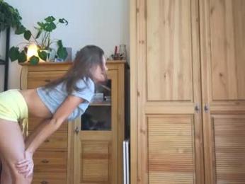 eli_sun — Chaturbate recorded stream image, 22.09.2025 09:00