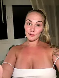 NastyMilf_ — Stripchat recorded stream screenshot (22 Sep 2025)