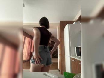 BabyDarii — Bongacams recorded stream image, 22.09.2025 12:30