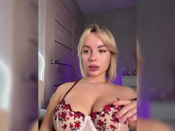 Mila-m — Bongacams recorded stream image, 22.09.2025 16:10