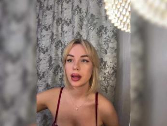 Mila-m — Bongacams recorded stream image, 22.09.2025 16:10