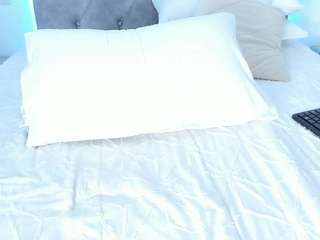 nicolepowell — Camsoda recorded stream image, 23.09.2025 00:20