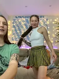 HotCaramellsTV — Stripchat recorded stream image, 23.09.2025 09:00