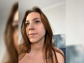 avolood — Bongacams recorded stream image, 23.09.2025 19:10