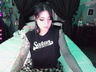 sallylynn — Camsoda recorded stream screenshot (24 Sep 2025)