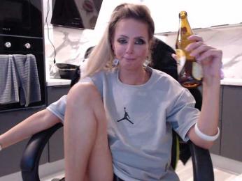 blondalina — Bongacams recorded stream image, 24.09.2025 12:00