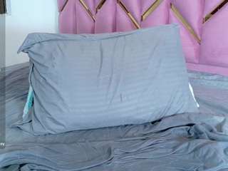 valentinarivas — Camsoda recorded stream image, 25.09.2025 15:00