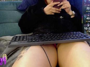 Cocochanell — Bongacams recorded stream screenshot (25 Sep 2025)