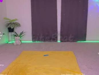 petitebrat — Chaturbate recorded stream image, 25.09.2025 19:50