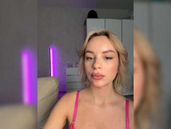 Mila-m — Bongacams recorded stream image, 26.09.2025 10:00